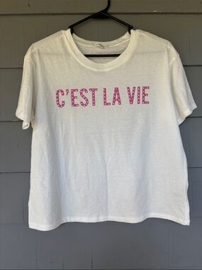 C'EST LA VIE White Crop Tee with Pink Lettering